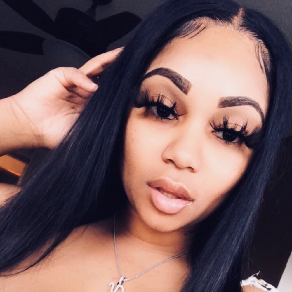 Meet your Posher, Keonia